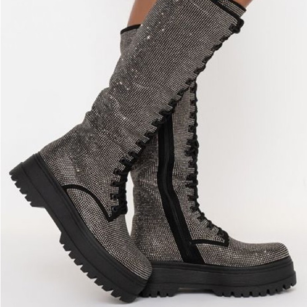 New AZALEA WANG boots, women size 8.